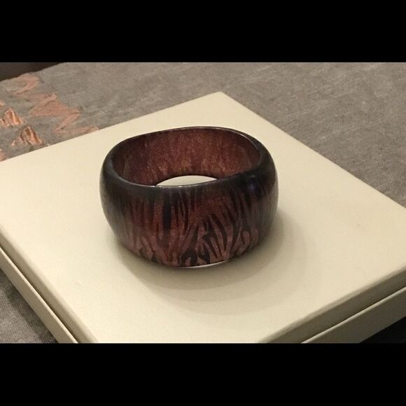 Brown & Black Tiger Design Wide Bangle Bracelet - Picture 1 of 1